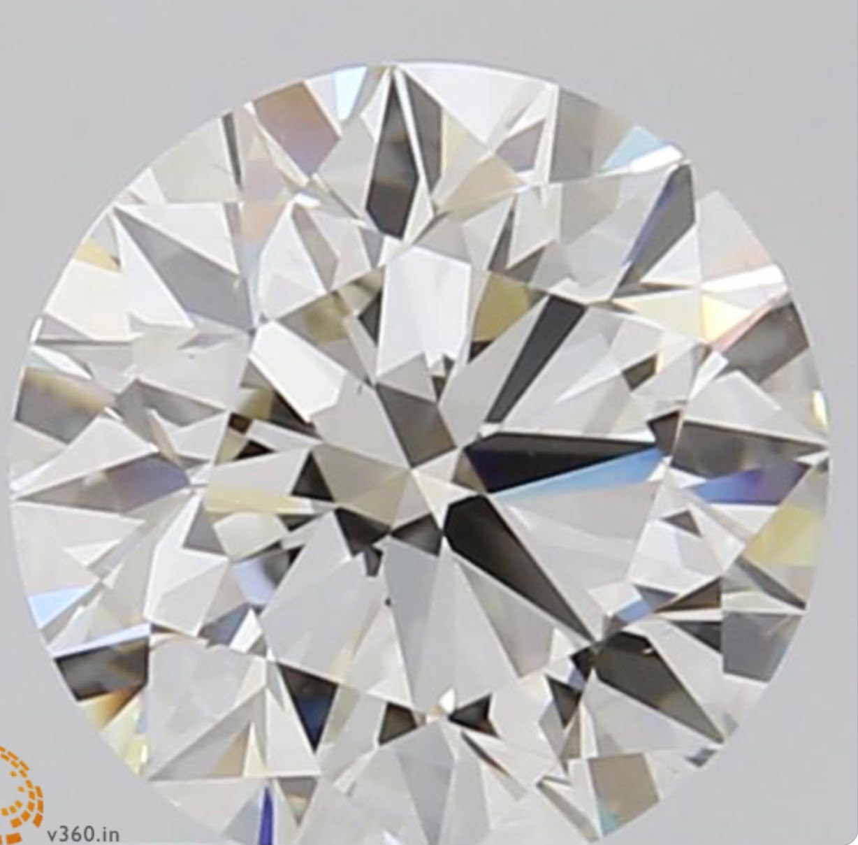 1.51 Carat H-VS2 – IGI Certified Round Brilliant Solitaire