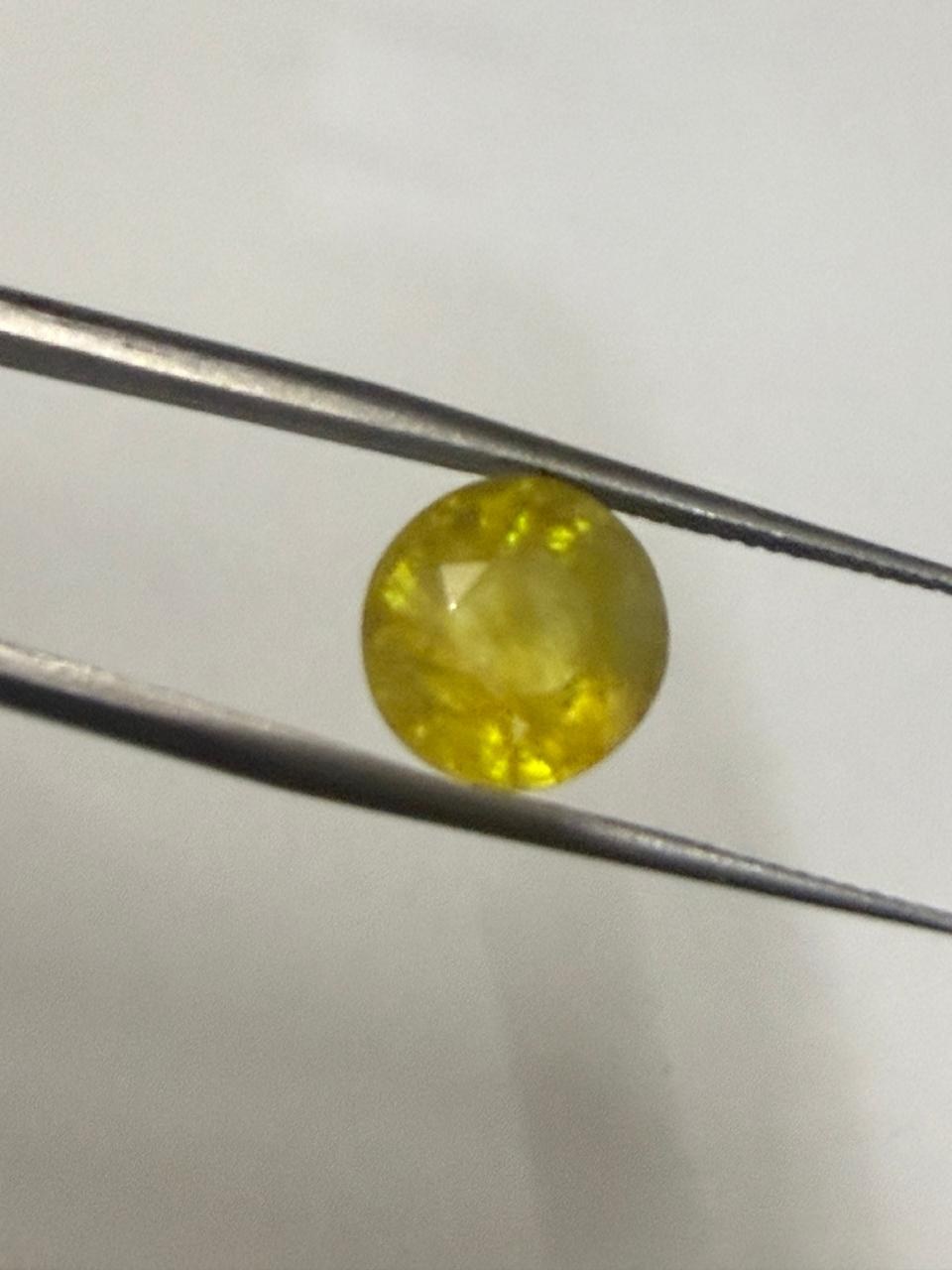 Natural Pukhraj (Yellow Sapphire) 6.14 Ratti