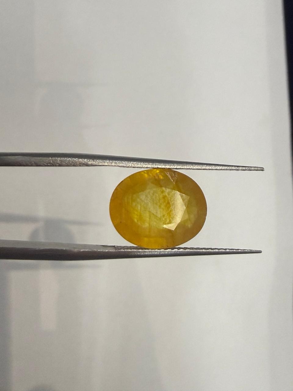 Natural Pukhraj (Yellow Sapphire) 5.66 Ratti