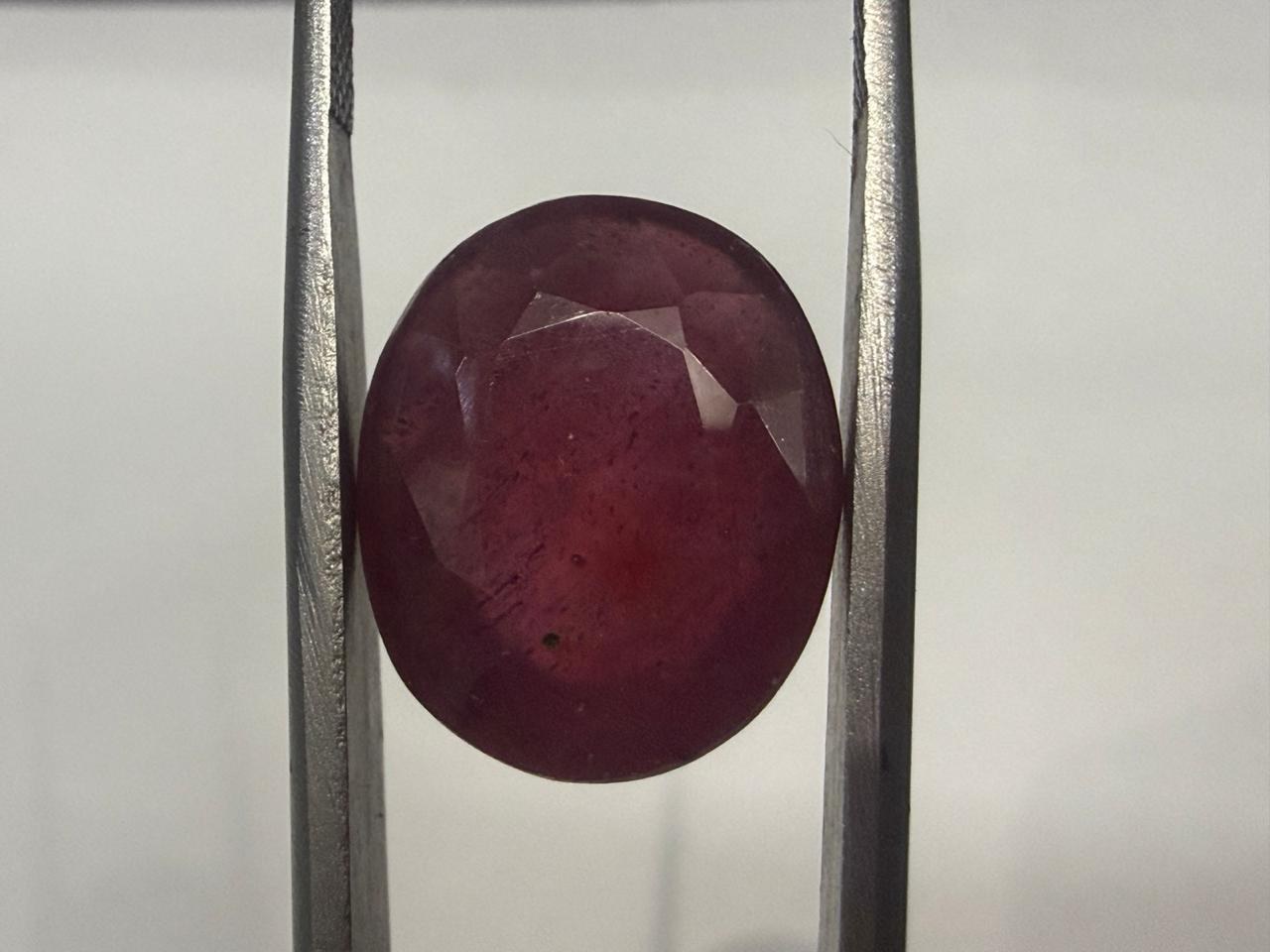 Natural Manik (Ruby) 13.73 Ratti – Oval Shape
