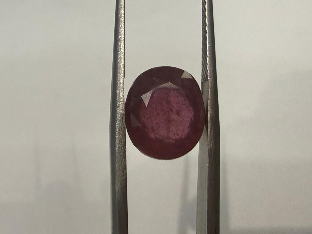 Natural Manik (Ruby) 5.14 Ratti – Oval Shape